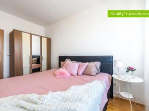 Prodej bytu 2+kk, Uherské Hradiště, Trnková, 44 m2