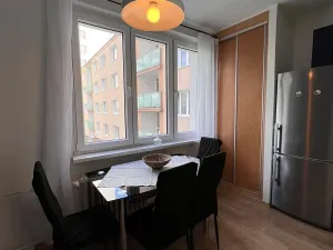 Prodej bytu 3+1, Karlovy Vary, Vítězná, 84 m2