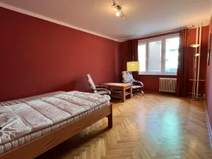 Prodej bytu 3+1, Karlovy Vary, Vítězná, 84 m2