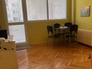 Prodej bytu 3+1, Karlovy Vary, Vítězná, 84 m2