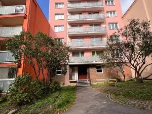 Prodej bytu 3+1, Karlovy Vary, Vítězná, 84 m2