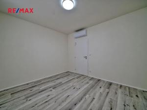 Pronájem bytu 2+kk, Nymburk, V Kolonii, 48 m2