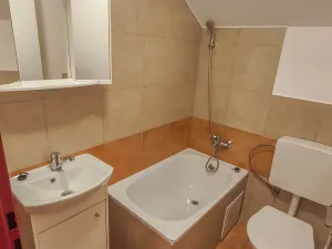 Pronájem bytu 2+kk, Trutnov, Lípové náměstí, 56 m2