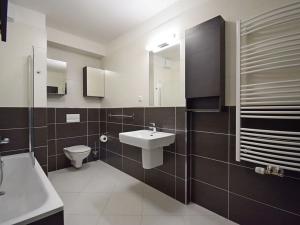 Pronájem bytu 2+kk, Praha - Střížkov, Makedonská, 53 m2