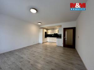 Pronájem bytu 3+kk, Pardubice - Zelené Předměstí, Pod Vinicí, 76 m2