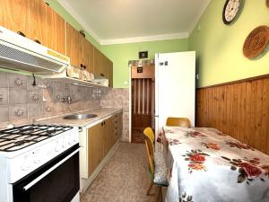 Prodej bytu 2+1, Zbýšov, Školní, 51 m2