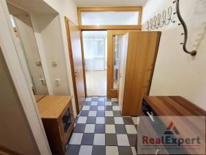 Pronájem bytu 3+kk, Praha - Dejvice, Banskobystrická, 84 m2