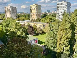 Pronájem bytu 3+1, Praha, Novodvorská, 76 m2