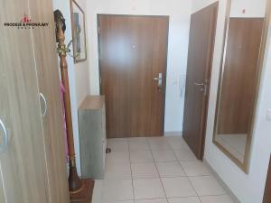 Prodej bytu 2+kk, Praha - Stodůlky, Nárožní, 57 m2