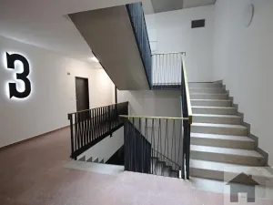 Pronájem bytu 2+kk, Liberec, 8. března, 60 m2