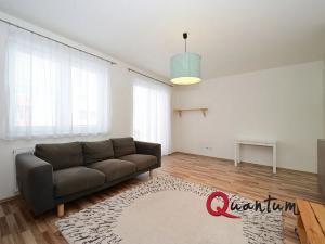 Pronájem bytu 2+kk, Praha - Kyje, Farkašova, 48 m2