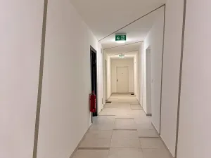 Pronájem bytu 2+kk, Hradec Králové, Pálenecká, 67 m2
