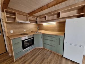 Pronájem bytu 1+kk, Praha - Košíře, Pod Kavalírkou, 26 m2