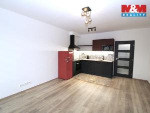 Prodej bytu 2+kk, Praha - Hlubočepy, Pražského, 48 m2