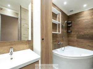Prodej bytu 3+1, Praha - Petrovice, Frostova, 71 m2
