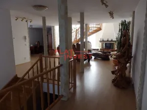 Pronájem rodinného domu, Praha - Přední Kopanina, Nové domy, 267 m2