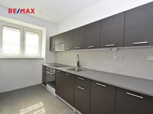 Pronájem obchodního prostoru, Neratovice, 50 m2