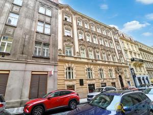 Prodej bytu 2+kk, Praha - Nové Město, Navrátilova, 45 m2