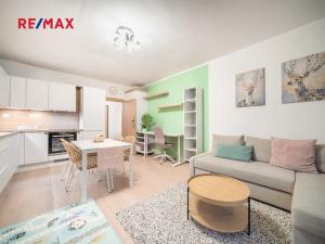 Pronájem bytu 2+kk, Hostivice, Pšeničná, 53 m2