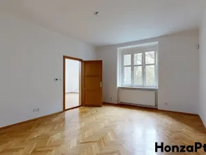 Pronájem bytu 1+1, Praha - Žižkov, Ambrožova, 67 m2