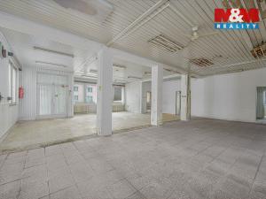 Prodej obchodního prostoru, Kutná Hora - Šipší, Ortenova, 200 m2
