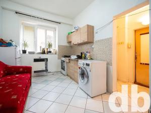 Prodej bytu 1+1, Karlovy Vary, Závodu míru, 45 m2