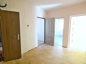 Prodej bytu 3+1, Horšovský Týn, Vančurova, 66 m2