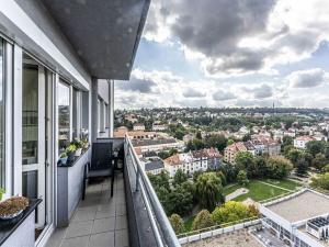 Prodej bytu 2+kk, Praha - Dejvice, Evropská, 47 m2