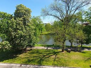 Pronájem bytu 3+1, Hradec Králové, Smetanovo nábřeží, 77 m2