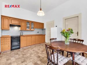 Prodej bytu 3+1, Praha - Bubeneč, Terronská, 95 m2