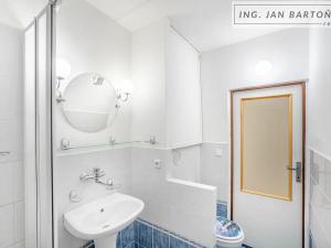 Prodej bytu 2+1, Brtnice, Nad Práchovnou, 57 m2