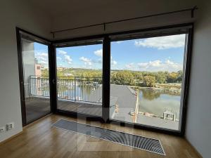 Pronájem bytu 2+kk, Praha - Holešovice, Jankovcova, 50 m2