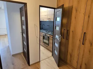 Pronájem bytu 3+kk, Praha - Horní Měcholupy, Livornská, 73 m2