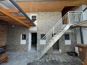 Prodej rodinného domu, Blučina, 225 m2