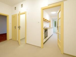 Pronájem bytu 1+1, Brno, Zahradníkova, 50 m2