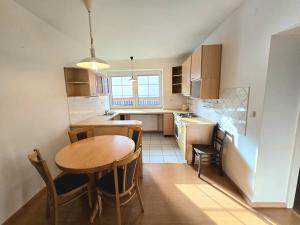 Pronájem bytu 3+1, Zlín, Osvoboditelů, 95 m2