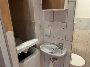 Pronájem bytu 1+kk, Jablonné v Podještědí, U Školy, 28 m2