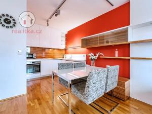 Prodej bytu 2+kk, Praha - Žižkov, Havlíčkovo náměstí, 60 m2