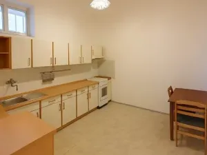 Prodej činžovního domu, Frýdek-Místek, Zámecké nám., 716 m2