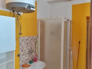 Pronájem bytu 1+kk, Jablonec nad Nisou, Saskova, 25 m2