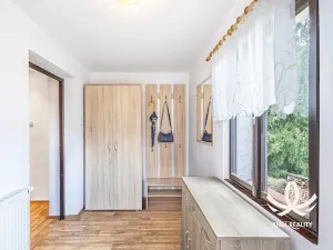 Pronájem rodinného domu, Hrubá Skála, 145 m2