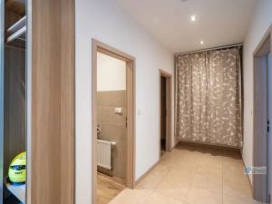 Pronájem bytu 2+kk, Praha - Žižkov, Štítného, 64 m2