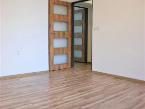 Pronájem bytu 2+kk, Ostrava, Poděbradova, 57 m2