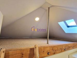 Pronájem bytu 2+kk, Praha - Radlice, Na vysoké I, 60 m2