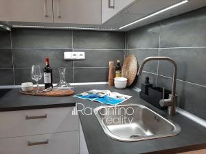 Pronájem bytu 1+kk, Brno, Nováčkova, 30 m2