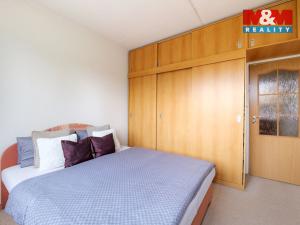 Prodej bytu 3+1, Mašťov, Sídliště, 62 m2