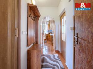 Prodej bytu 3+1, Mašťov, Sídliště, 62 m2