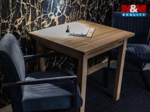 Pronájem restaurace, Benešov, Nádražní, 107 m2