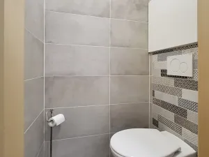 Prodej bytu 2+1, Židlochovice, sídl. Družba, 55 m2