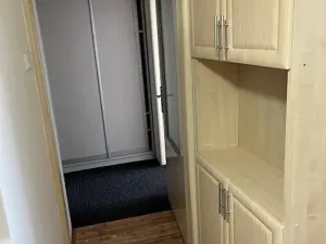Pronájem bytu 2+kk, Praha - Prosek, Prosecká, 47 m2